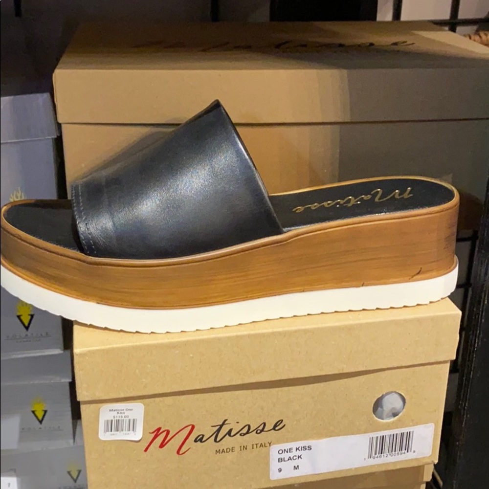 Matisse wedge sandal